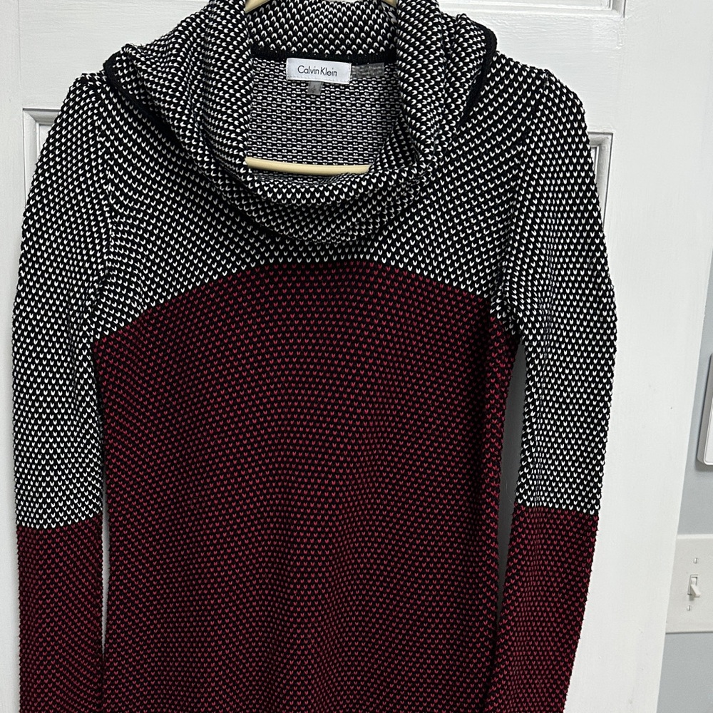 Calvin Klein Black and Burgundy Knit Top